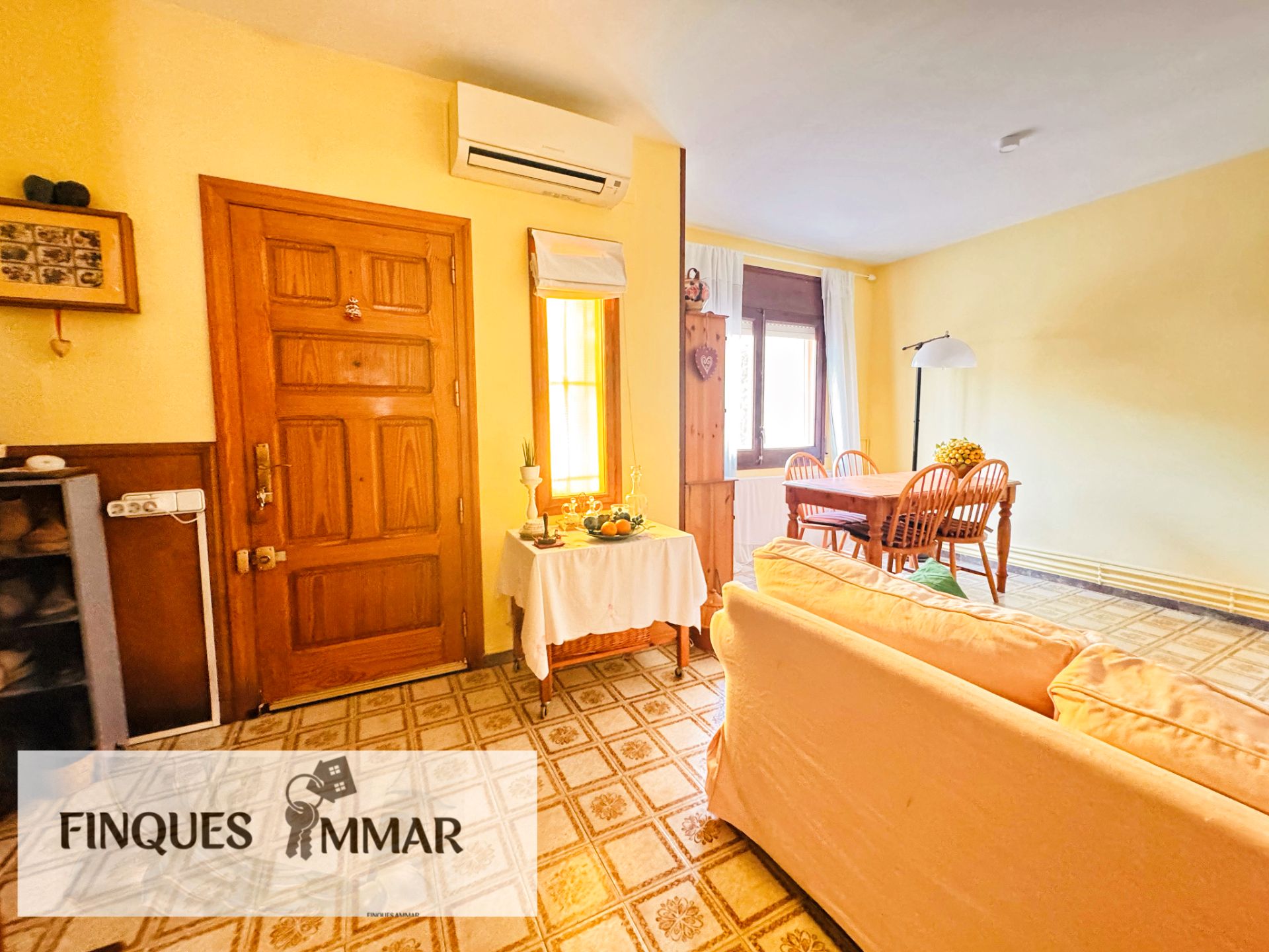 Casa adosada en venda a Carrer Riells, Riells i Viabrea