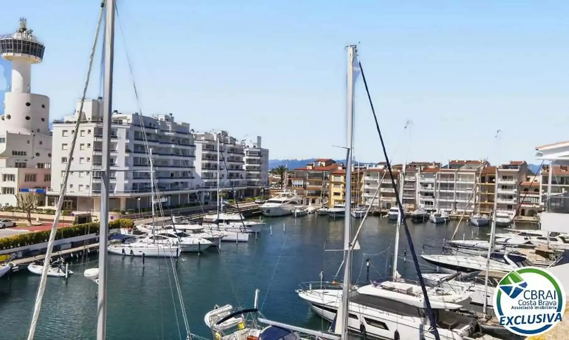 Pis en venda en Empuriabrava amb Aire condicionat, Calefacció i Traster