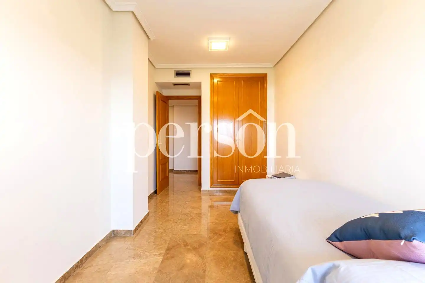 Appartamento con terrazza in affitto a El Pla del Real, imagen 28