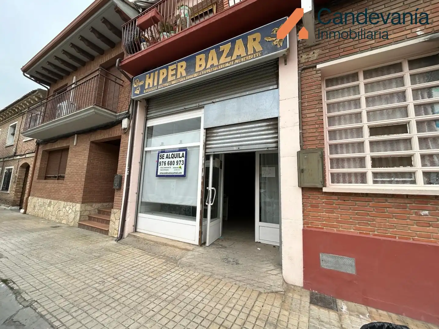 Local comercial de lloguer a Avenida Zaragoza, imagen 2