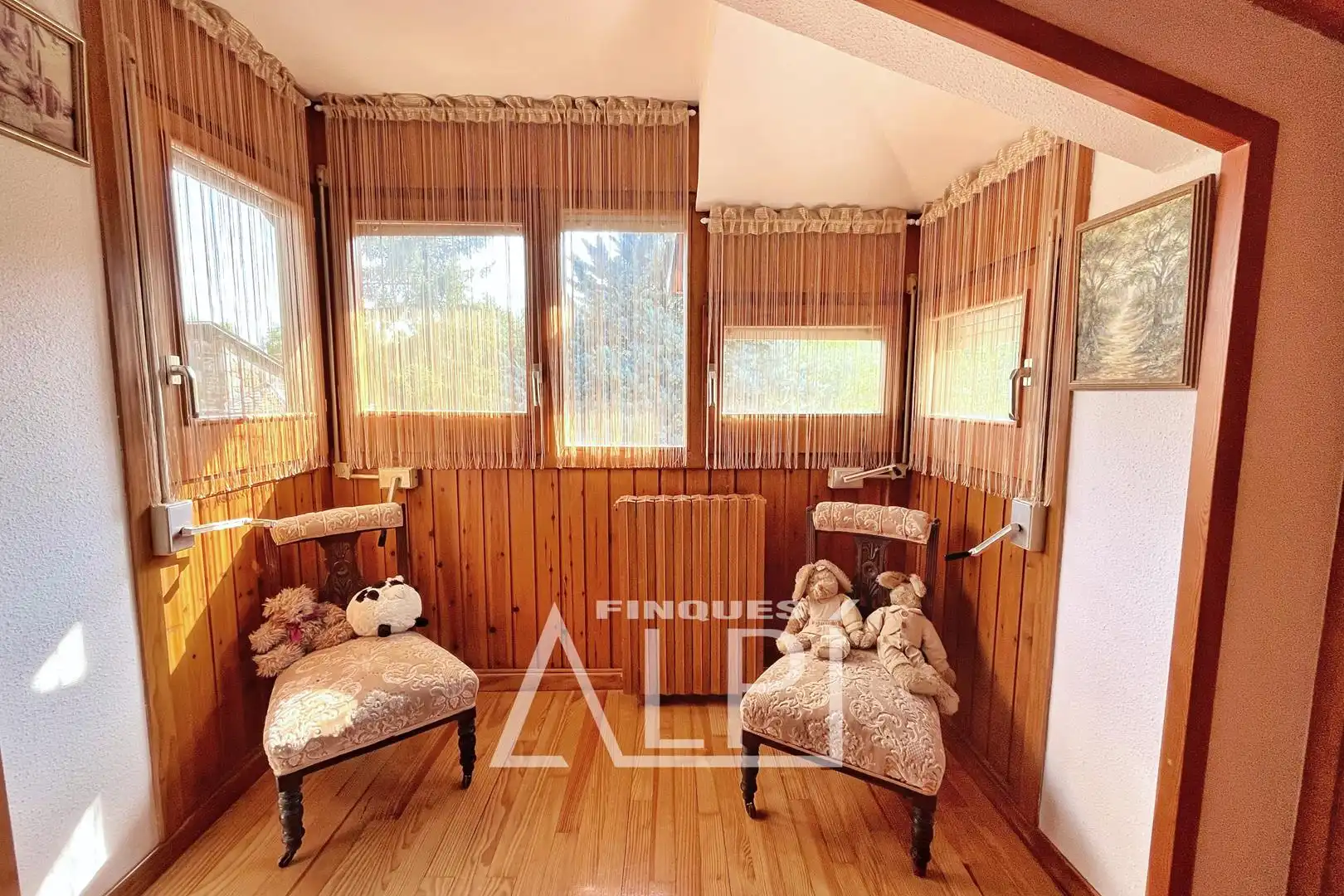 Dormitori de Casa adosada en venda en Fontanals de Cerdanya amb Calefacció, Parquet i Moblat