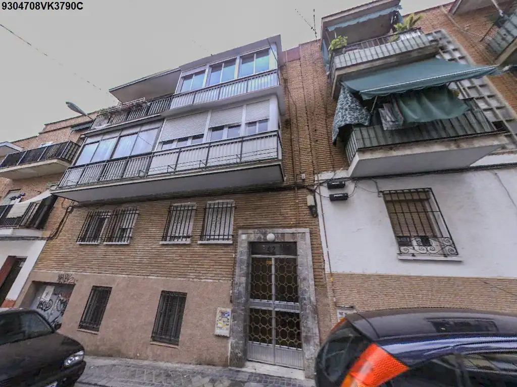 Vista exterior de Pis en venda en Madrid amb Parquet