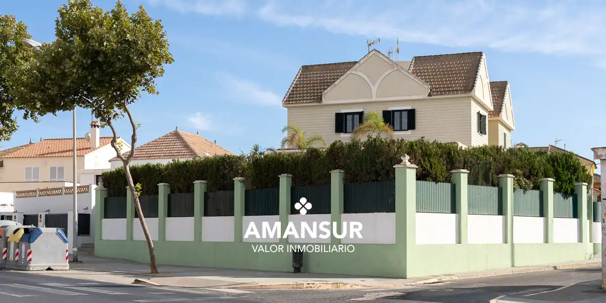 Exterior view of Houses for sale in Punta Umbría  with Heating, Terrace and Swimming Pool