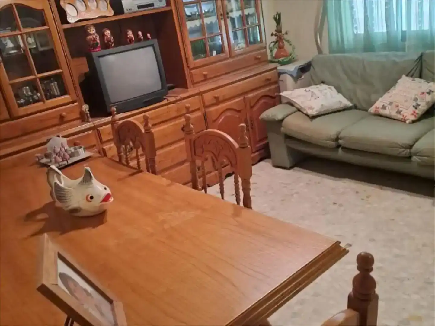 Sala d'estar de Pis en venda en Navalcán amb Jardí privat, Traster i Moblat