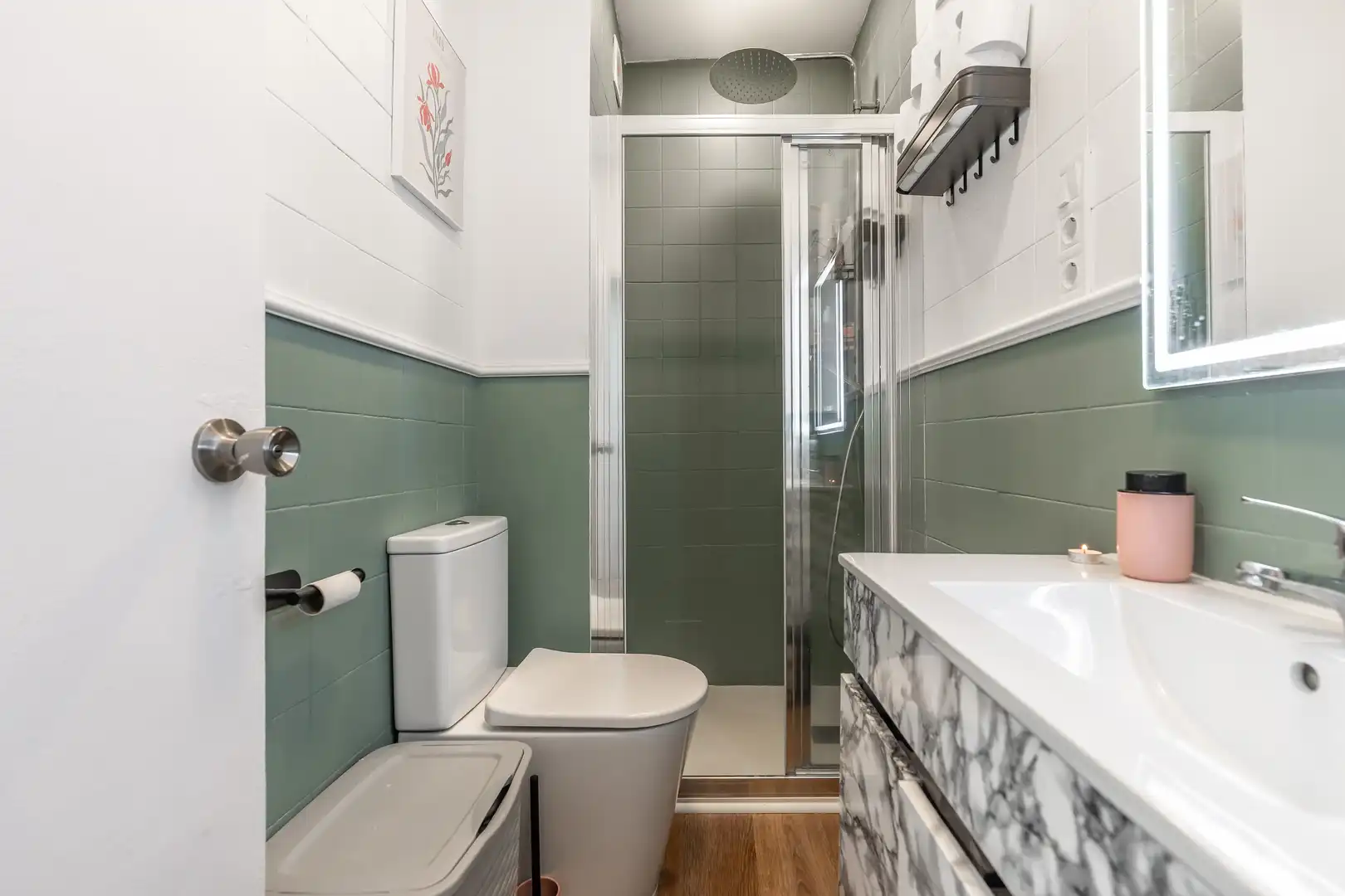 Bathroom of Flat for sale in Madrid  with Heating