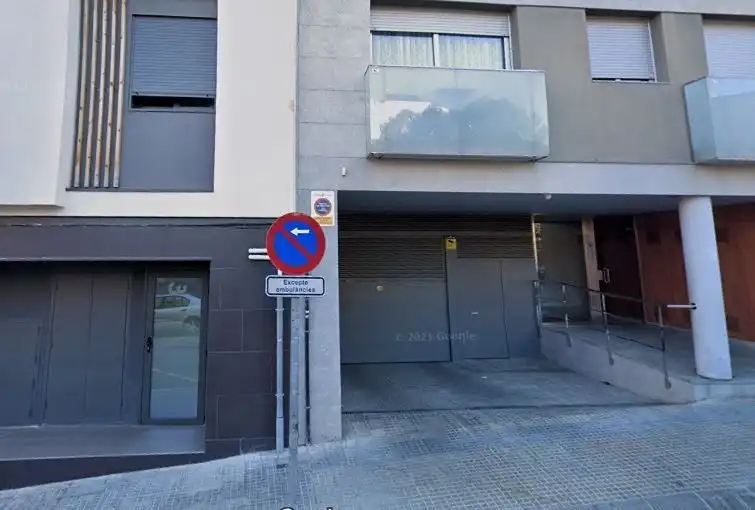 Parking of Garage for rent in Terrassa
