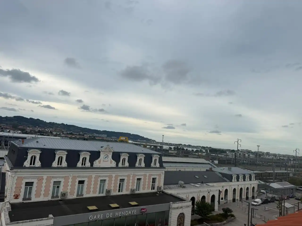 Vista exterior de Àtic en venda en Hendaye amb Moblat