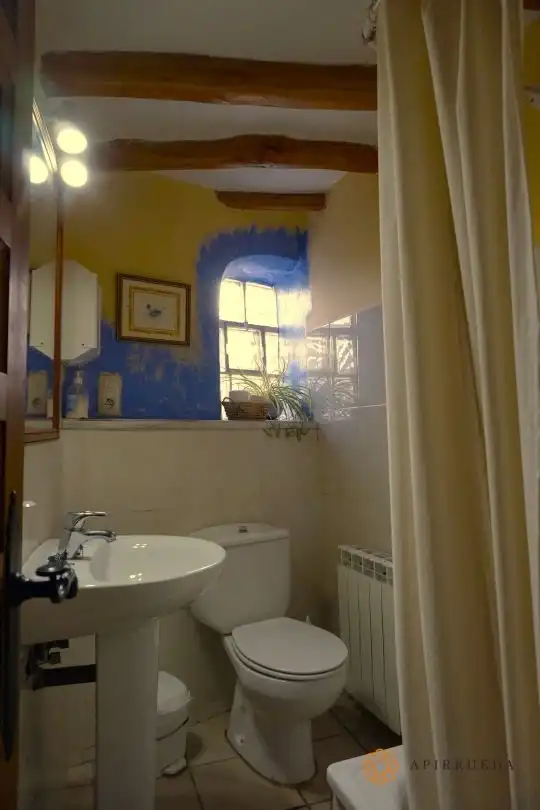 Bathroom of Houses for sale in Bijuesca  with Heating and Furnished