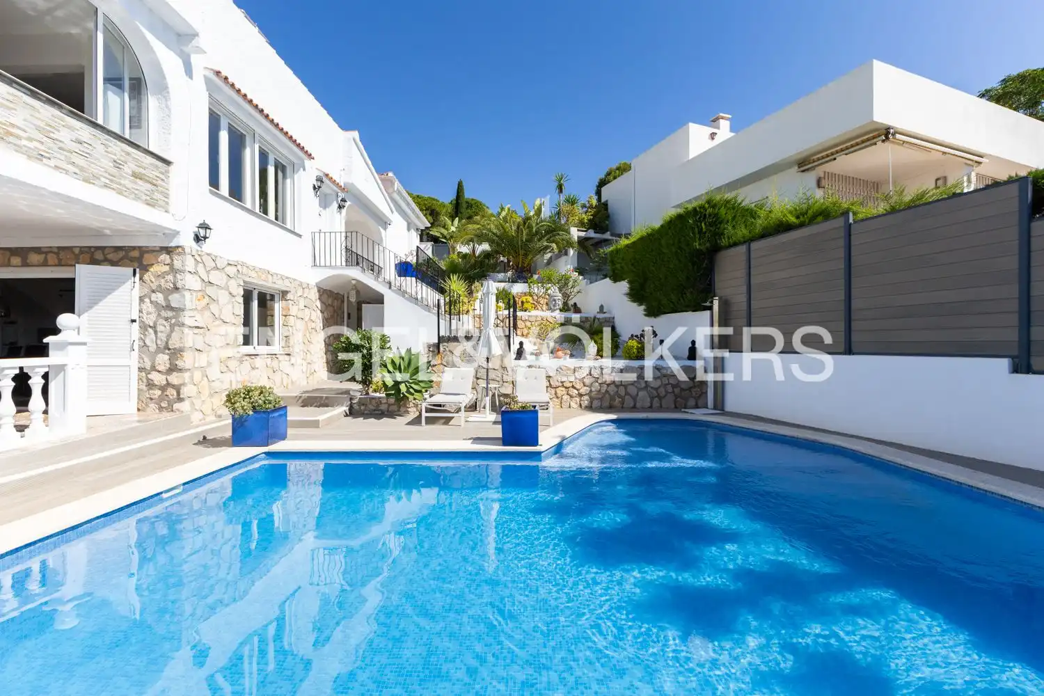 Vista exterior de Casa o chalet en venta en Peñíscola / Peníscola con Aire acondicionado, Calefacción y Jardín privado