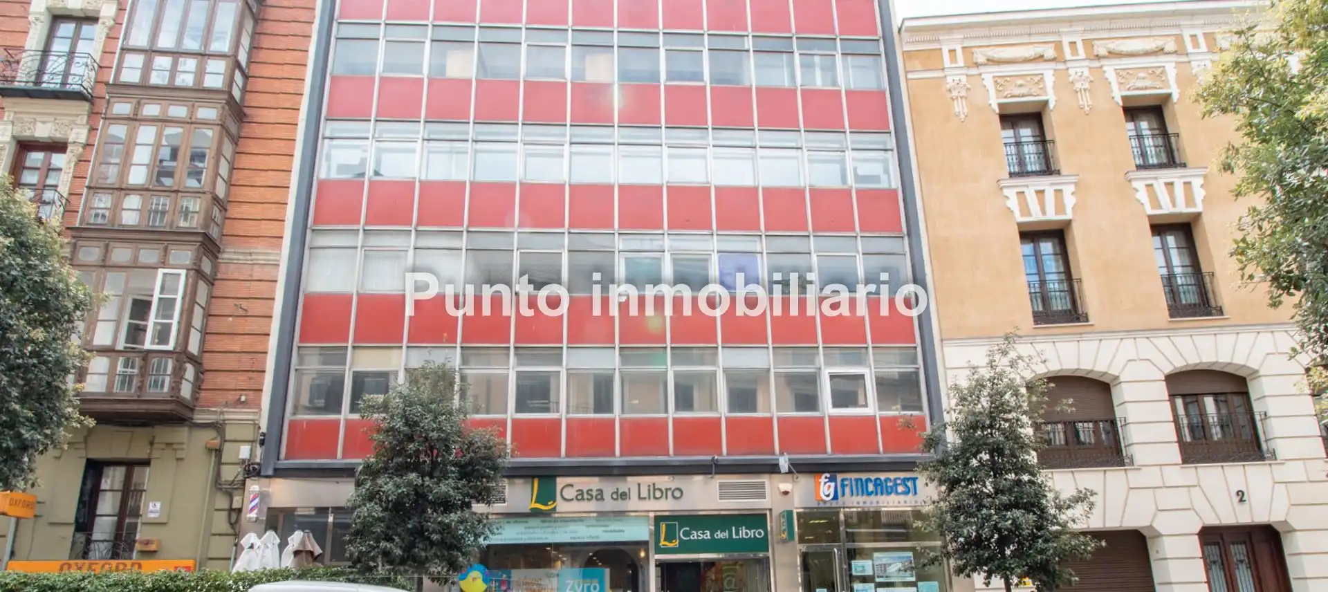 Oficina amb ascensor en venda a Calle Claudio Moyano