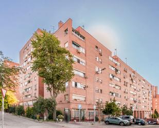 Exterior view of Duplex for sale in  Madrid Capital