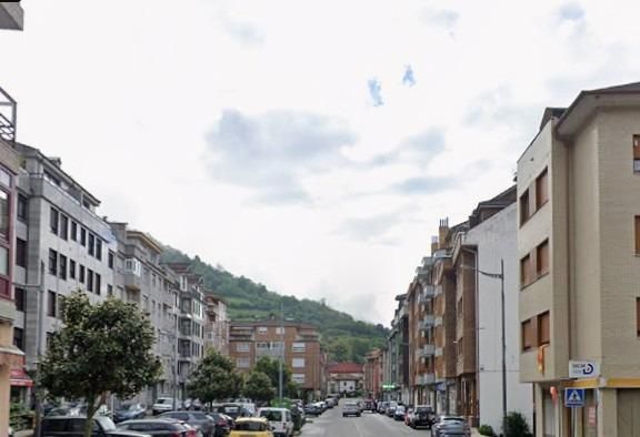 Vista exterior de Pis en venda en Aller