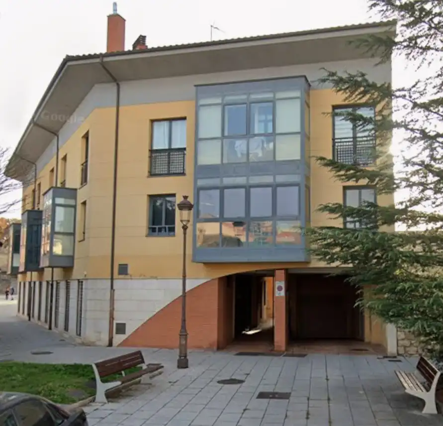 Vista exterior de Apartament en venda en Burgos amb Calefacció i Traster