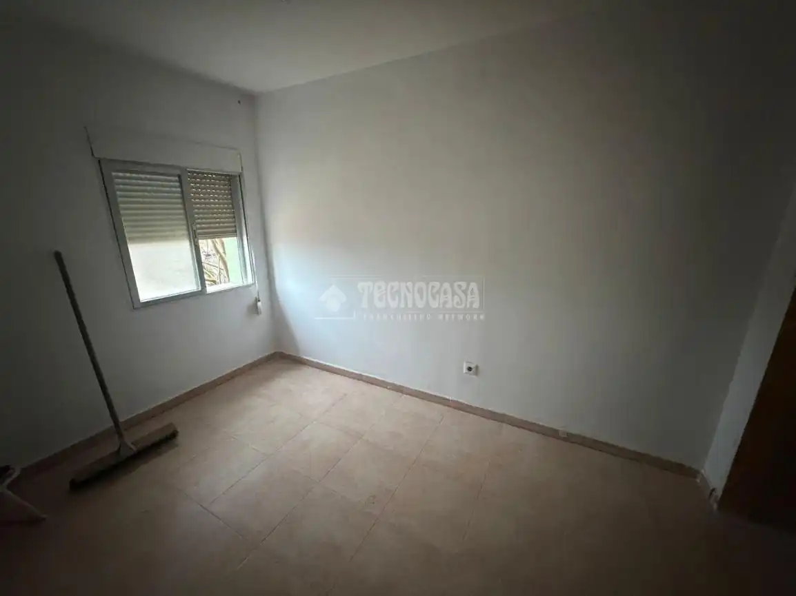 Casa adosada en venda a Dehesilla de Calamón - Campomanes
