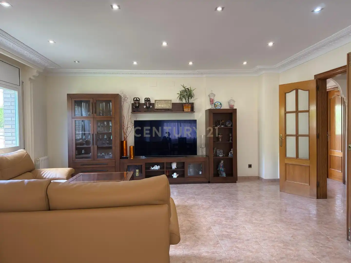 Living room of Houses for sale in Cunit  with Air Conditioner