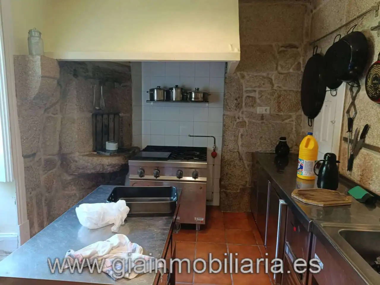 Cocina de Casa o chalet en venta en Mondariz con Calefacción, Jardín privado y Terraza