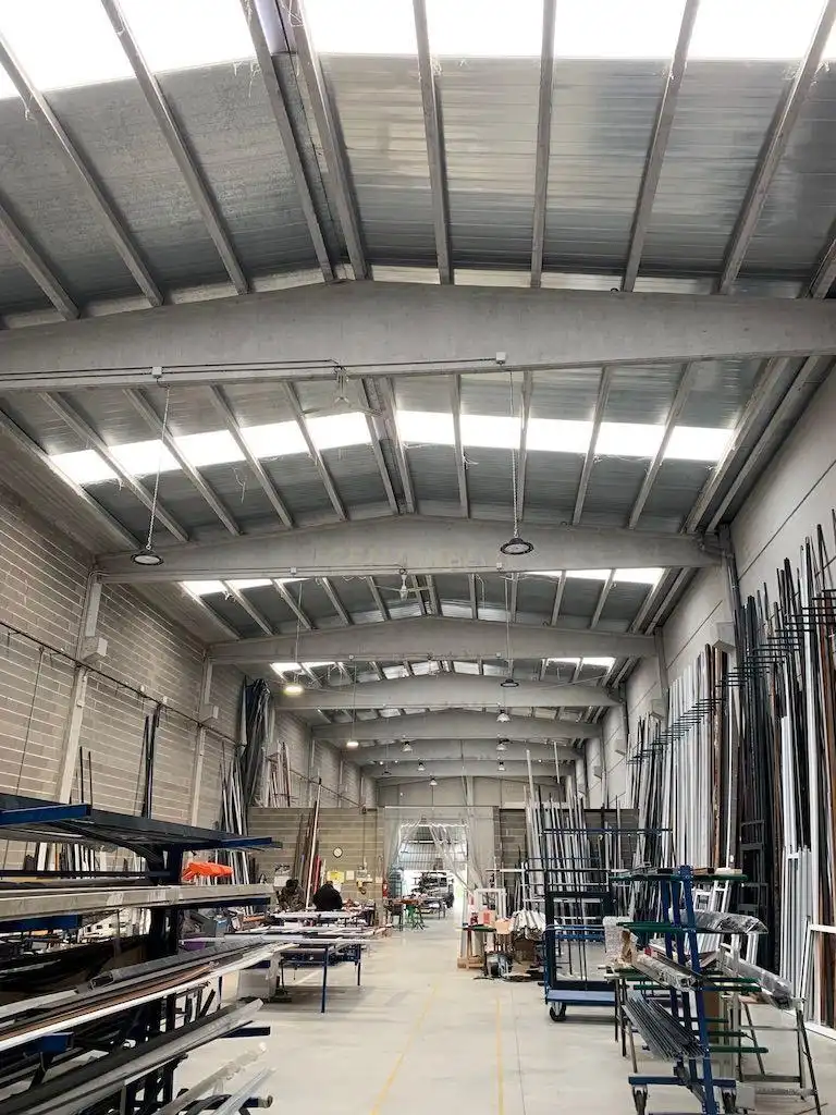 Vista exterior de Nave industrial en venta en Berga