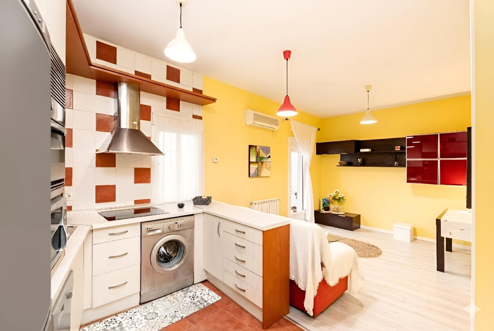 Kitchen of Planta baja for sale in  Madrid Capital  with Air Conditioner, Heating and Terrace