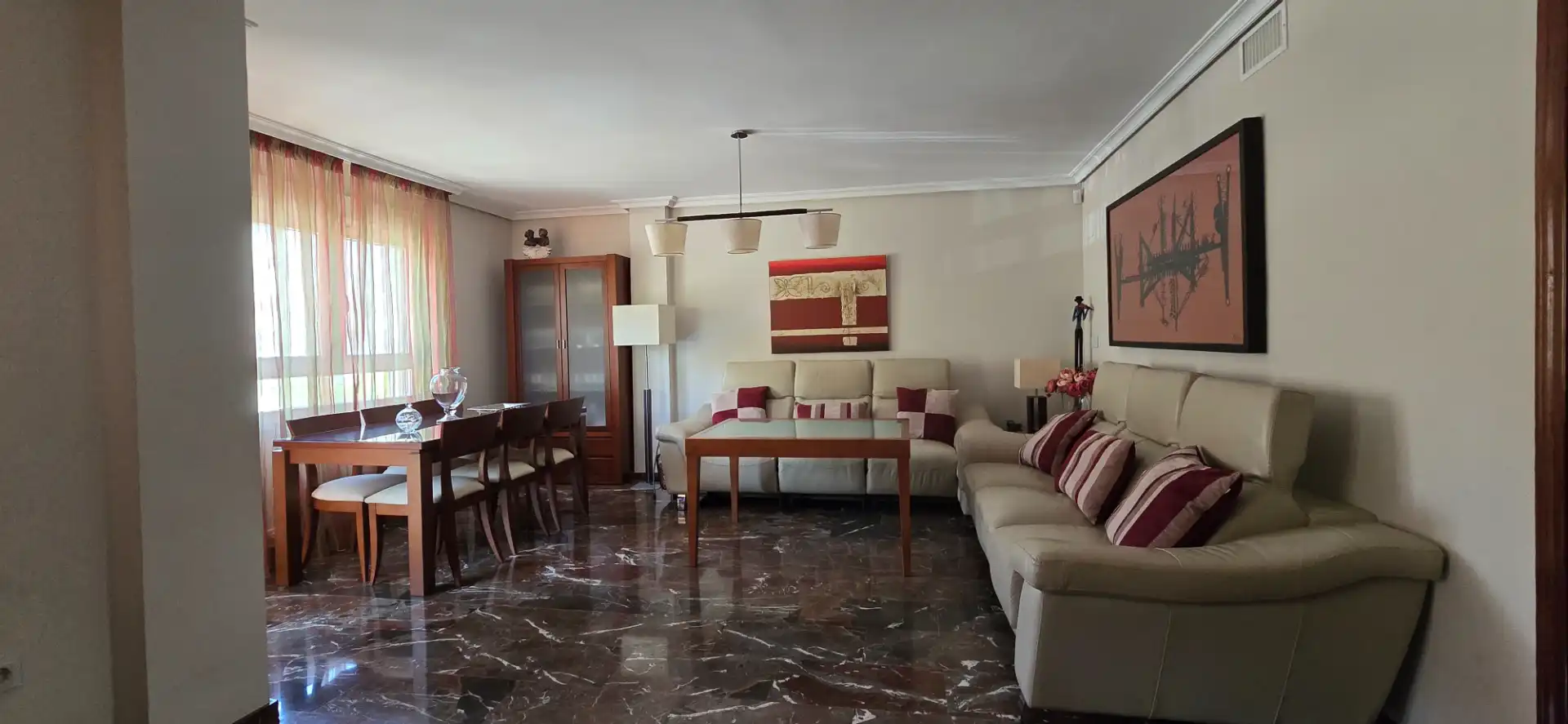 Sala d'estar de Pis en venda en Jaén amb Aire condicionat, Terrassa i Traster