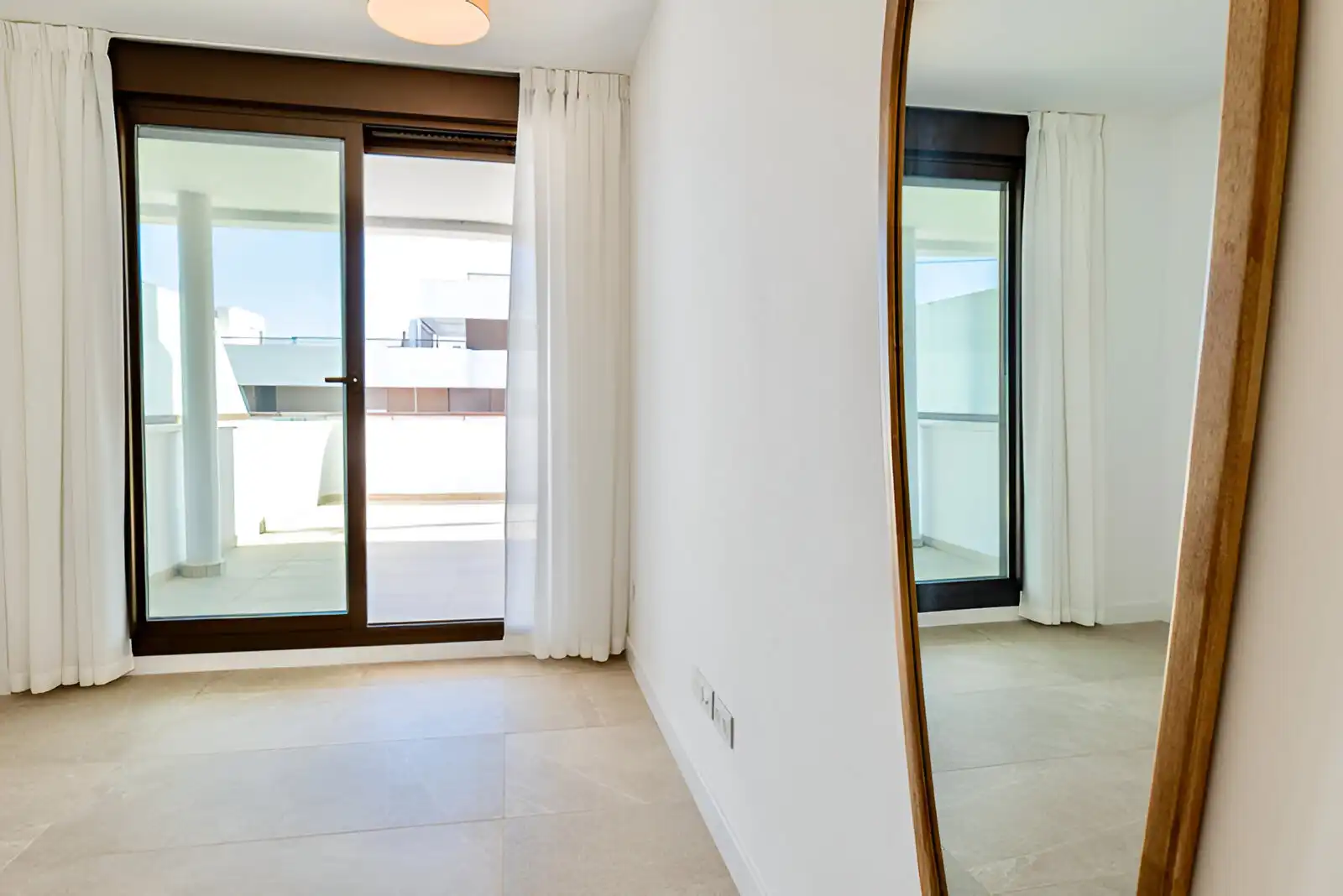 Apartamento con piscina en venta en Estepona Pueblo, imagen 24
