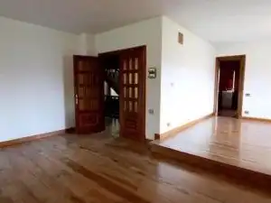 Casa o xalet en venda en Gijón  amb Jardí privat, Parquet i Terrassa