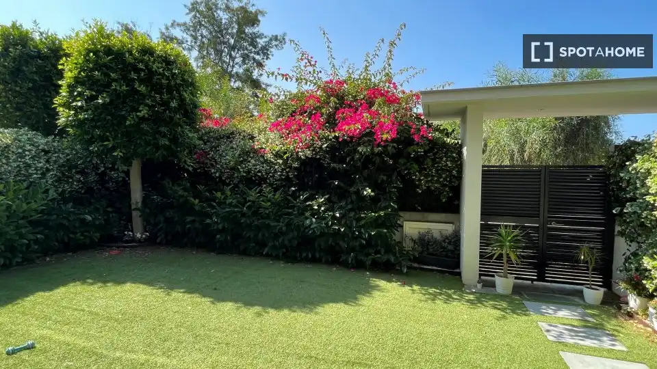 Garden of Flat for rent in Sitges  with Air Conditioner, Heating and Furnished