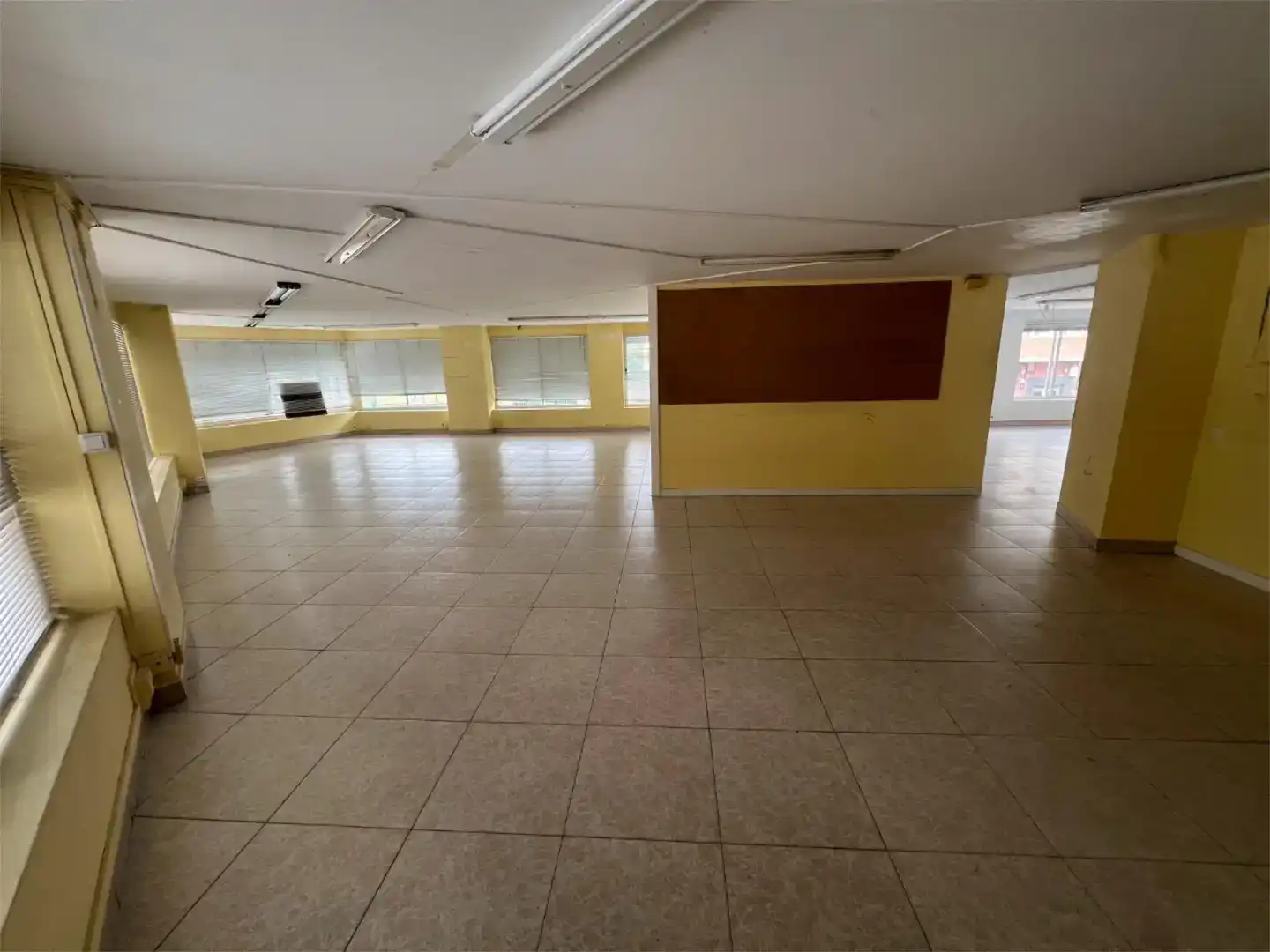 Büro zur Miete in Ferrol