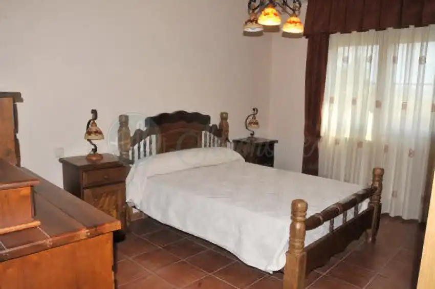 Bedroom of Houses for sale in Segovia  with Heating