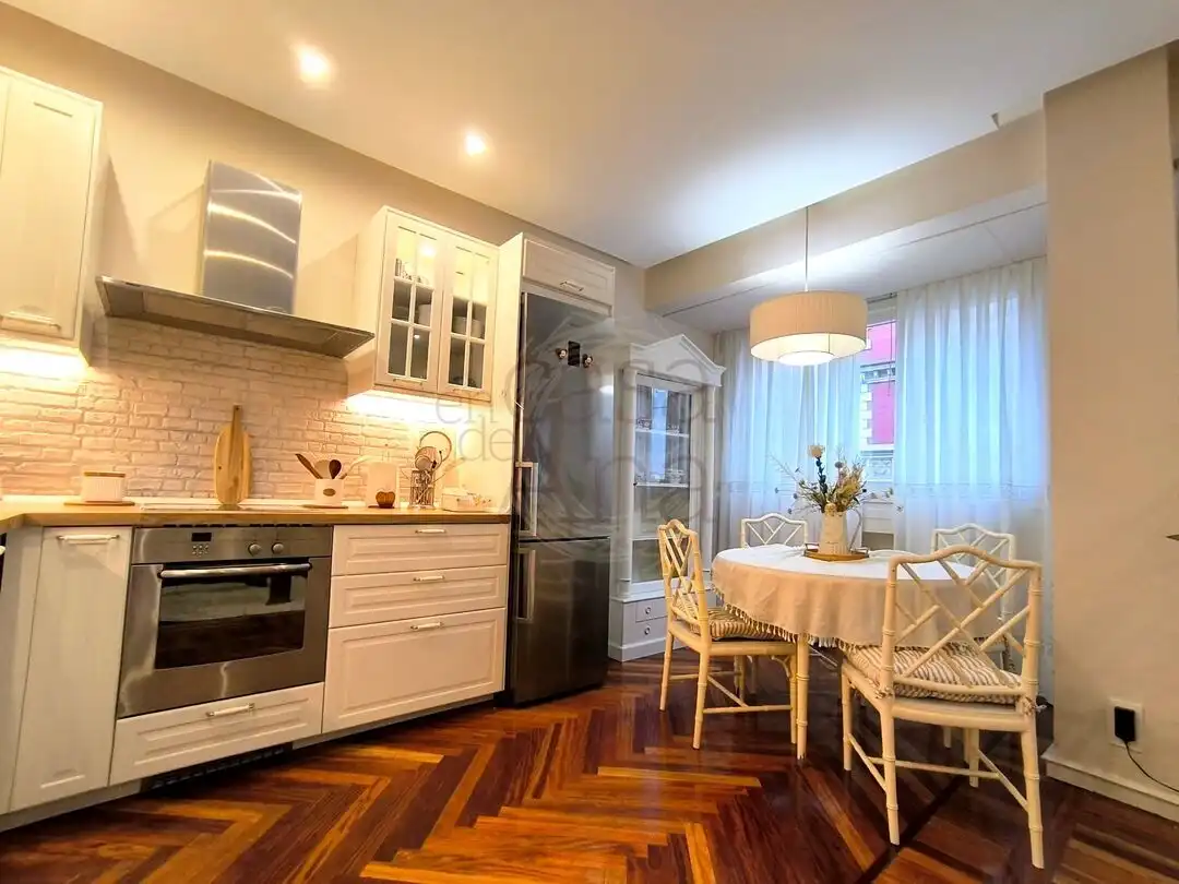 Cocina de Piso de alquiler en Bilbao  con Calefacción