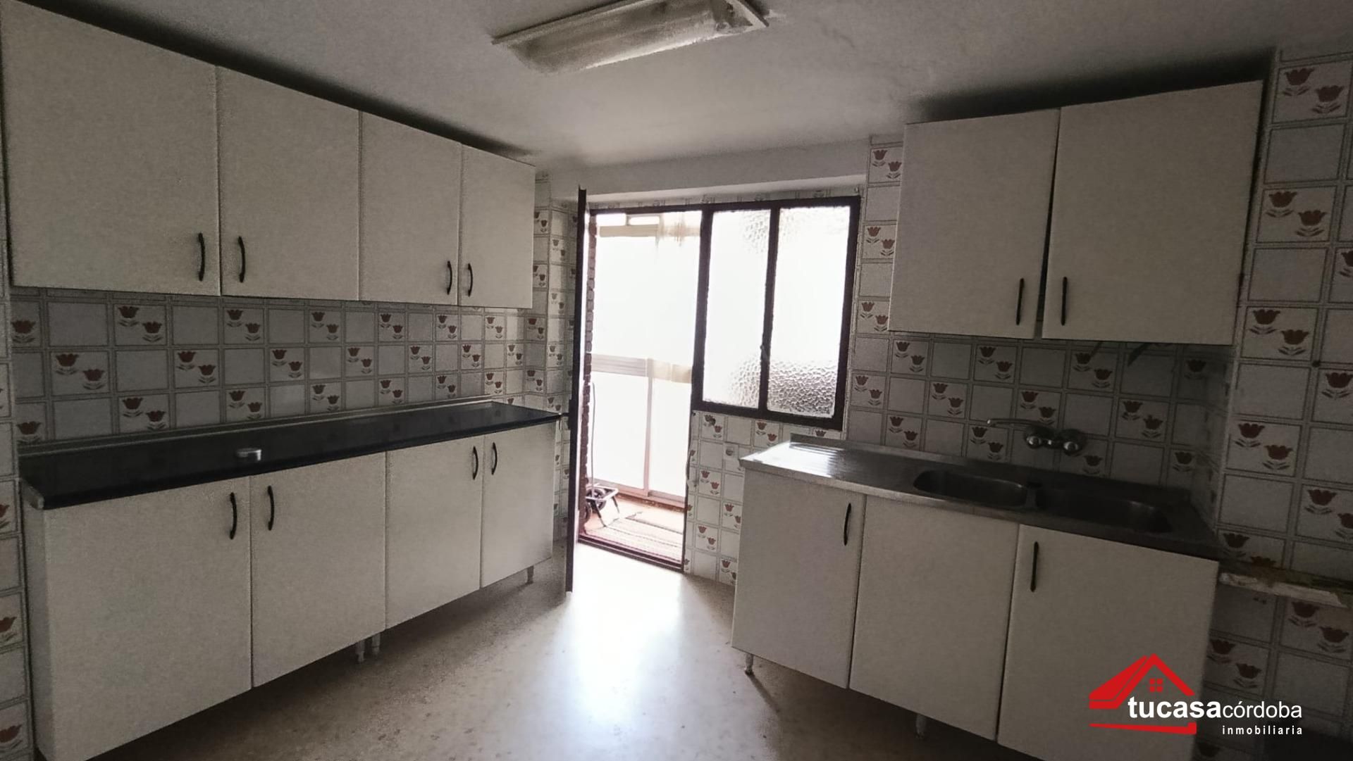 Cuina de Pis en venda en  Córdoba Capital amb Terrassa