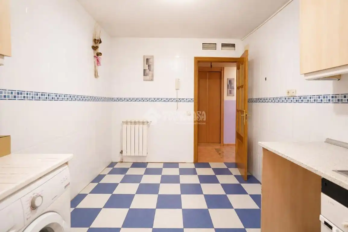 Casa adosada en venta en Seseña