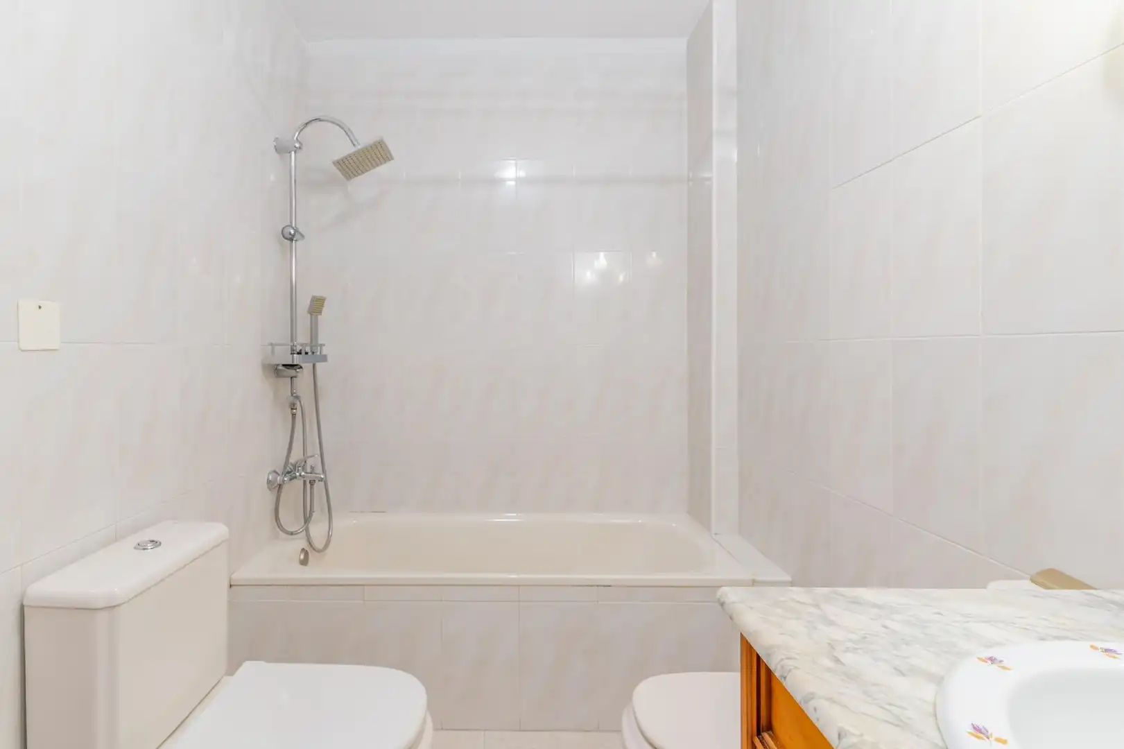 Casa amb terrassa en venda a Avenida Avenida Ángel Gijón Díaz, imagen 19