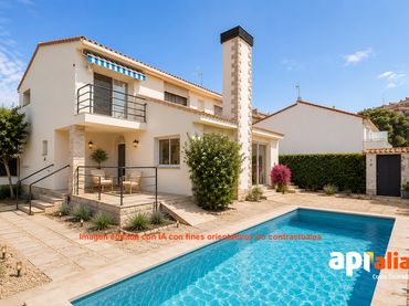 House for sale in de la Pau