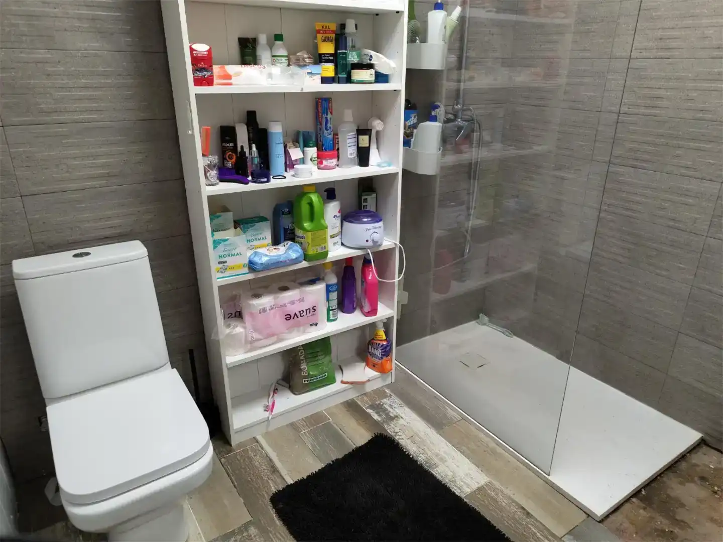 Bathroom of Flat for sale in Elda  with Air Conditioner and Balcony