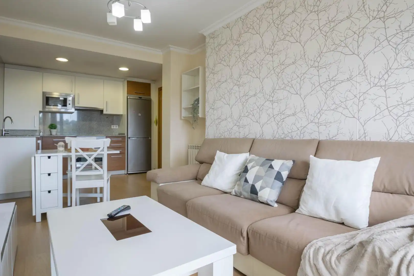 Sala de estar de Piso en venta en Cambre  con Calefacción y Trastero