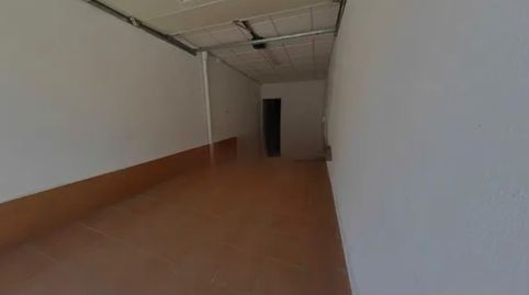 Foto 2 de Casa adosada en venta en Calle Pérez Galdós, 31, Madrigueras, Albacete