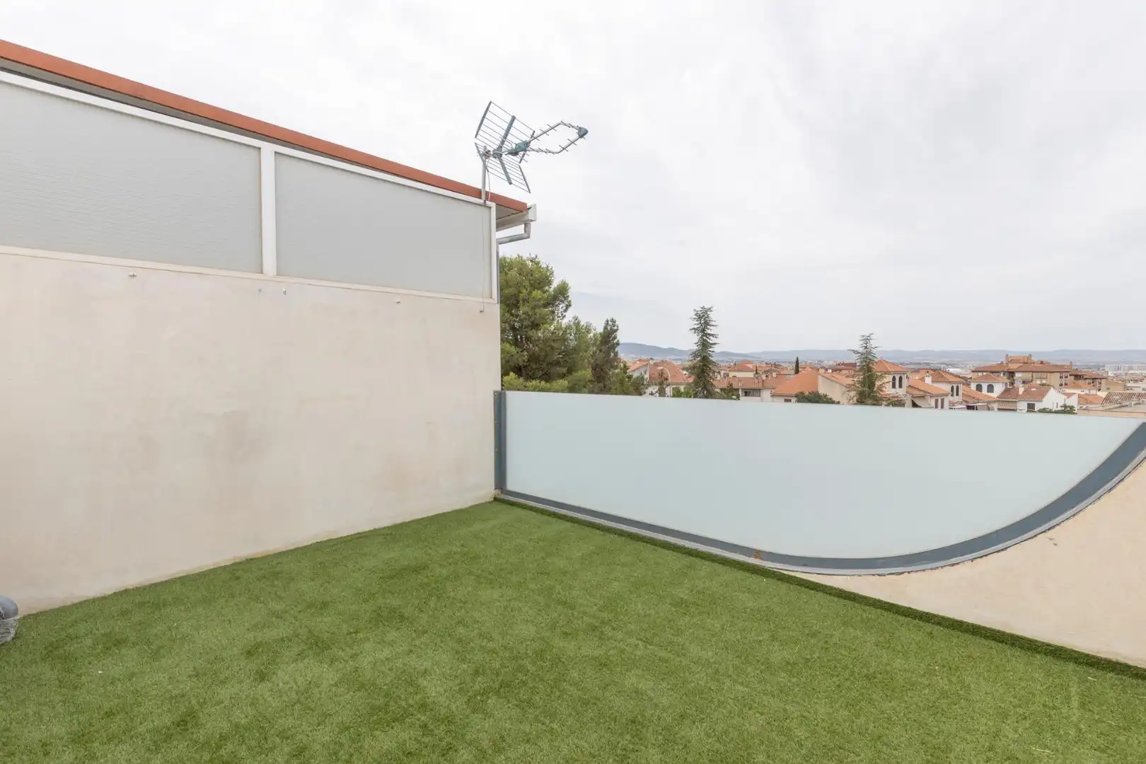 Terrassa de Casa o xalet en venda en Granada amb Calefacció, Terrassa i Traster