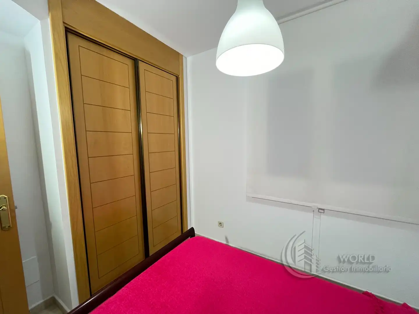 Habitación de Piso de alquiler en Madrid con Aire acondicionado, Calefacción y Horno