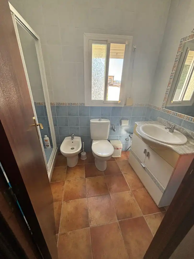 Bathroom of Houses for sale in El Bosque  with Private garden, Terrace and Storage room