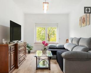Flat to rent in Imperial