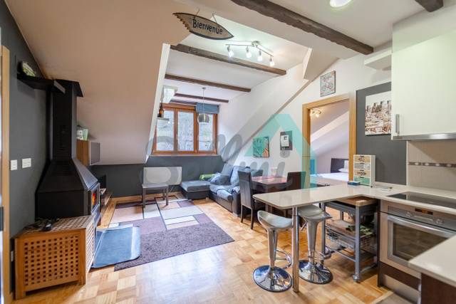 Piso en Venta en Emilio García en Somiedo