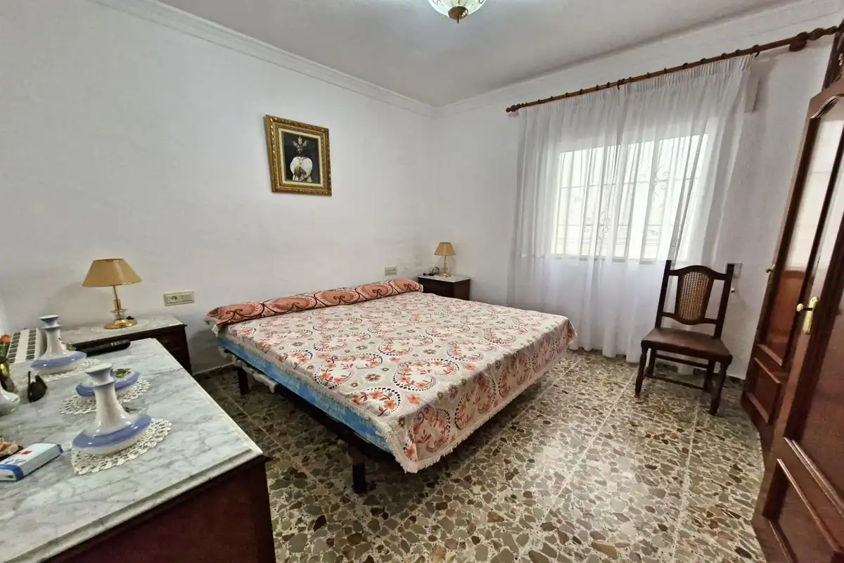 Terraced house with garden for sale in Guaro, imagen 8