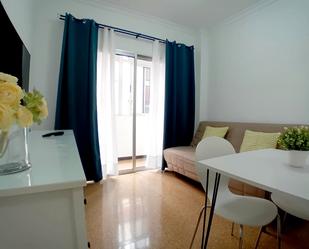 Bedroom of Apartment to rent in Las Palmas de Gran Canaria  with Furnished, Washing machine and TV