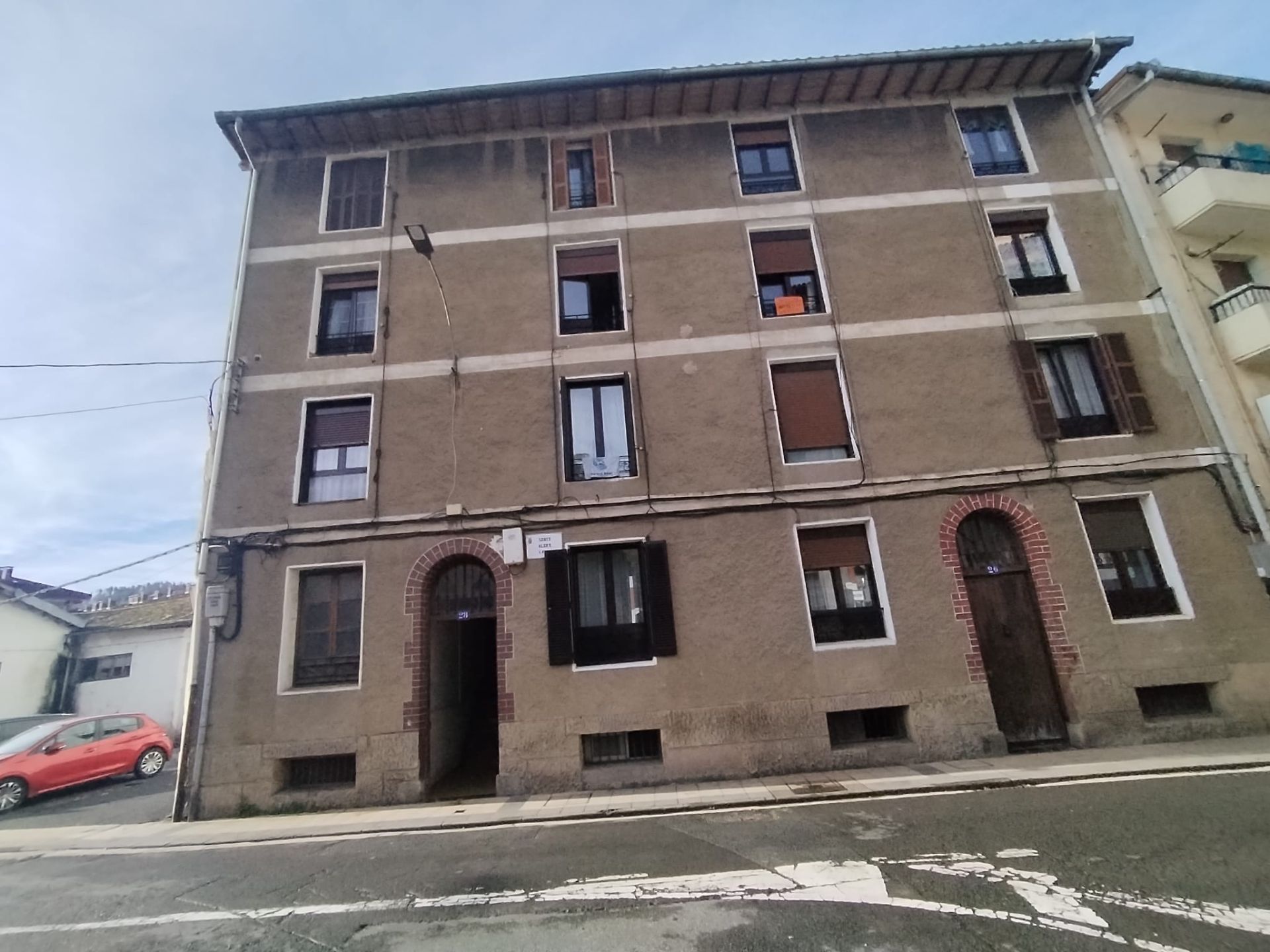 Vista exterior de Pis en venda en Azkoitia amb Moblat, Forn i Rentadora