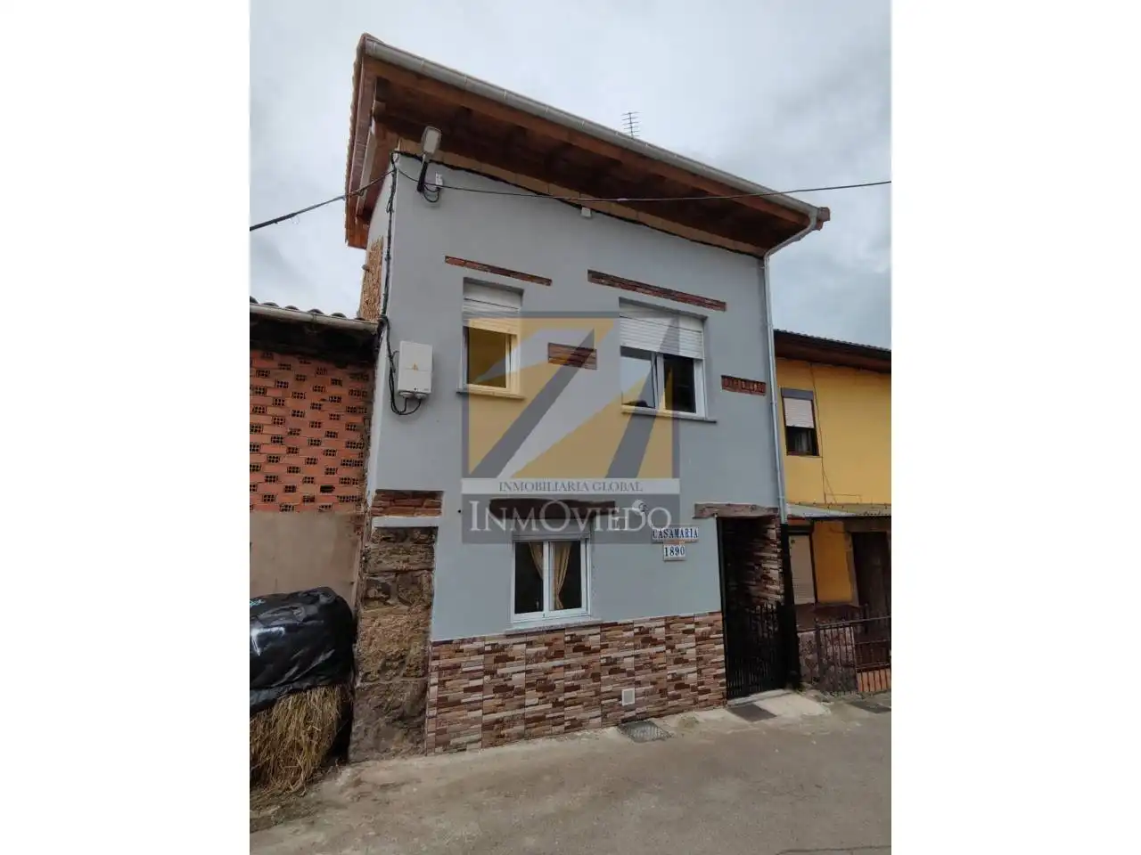 Vista exterior de Casa o chalet en venta en Riosa con Terraza