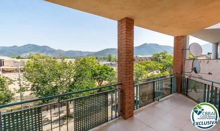 Terraza de Casa adosada en venta en Roses con Calefacción, Terraza y Horno
