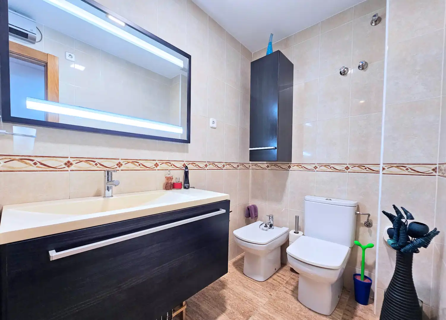 Baño de Piso en venta en Cartagena con Aire acondicionado, Calefacción y Trastero