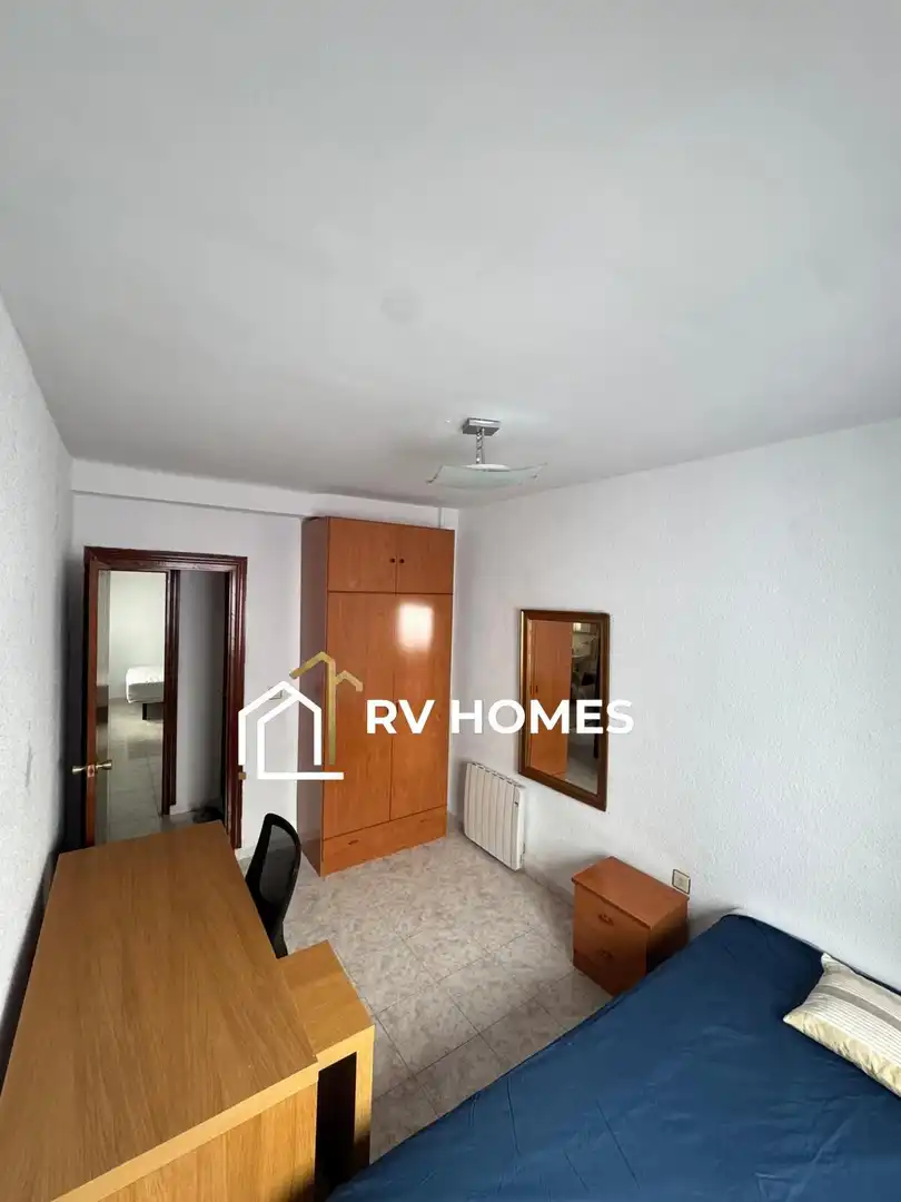 Bedroom of Flat for rent in Cáceres  with Air Conditioner, Heating and Terrace