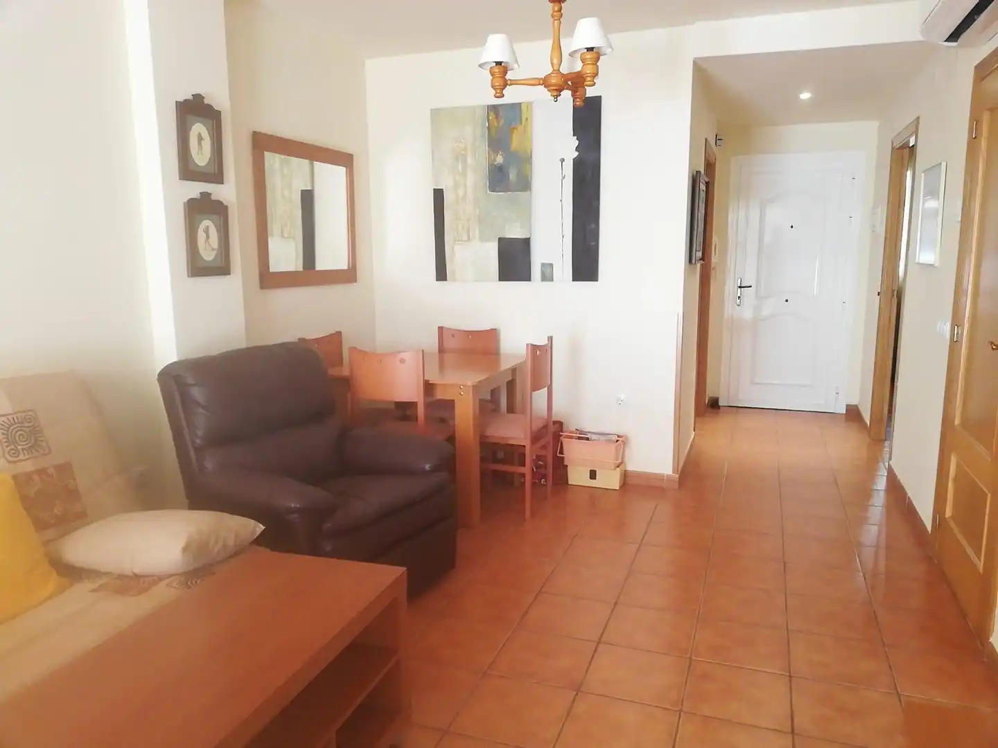 Wohnzimmer von Wohnungen zur Miete in Oropesa del Mar / Orpesa mit Klimaanlage, Terrasse und Möbliert