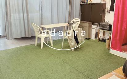 Jardí de Local en venda en Mataró amb Aire condicionat, Calefacció i Moblat